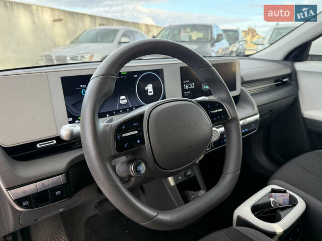 Білий Хендай Ioniq 5, об'ємом двигуна 0 л та пробігом 17 тис. км за 26500 $, фото 39 на Automoto.ua