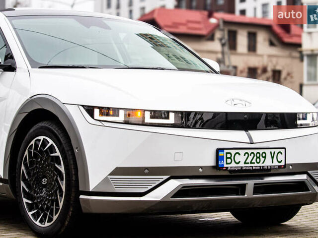 Белый Хендай Ioniq 5, объемом двигателя 0 л и пробегом 2 тыс. км за 33000 $, фото 17 на Automoto.ua