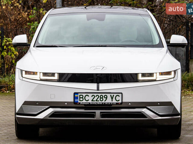 Белый Хендай Ioniq 5, объемом двигателя 0 л и пробегом 2 тыс. км за 33000 $, фото 7 на Automoto.ua