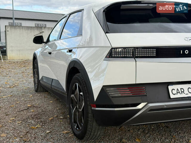 Білий Хендай Ioniq 5, об'ємом двигуна 0 л та пробігом 17 тис. км за 26500 $, фото 11 на Automoto.ua