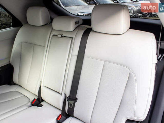 Белый Хендай Ioniq 5, объемом двигателя 0 л и пробегом 2 тыс. км за 33000 $, фото 62 на Automoto.ua