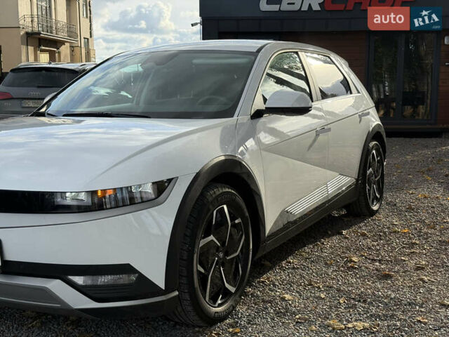 Білий Хендай Ioniq 5, об'ємом двигуна 0 л та пробігом 17 тис. км за 26500 $, фото 3 на Automoto.ua