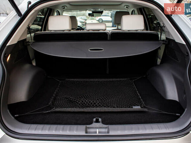 Белый Хендай Ioniq 5, объемом двигателя 0 л и пробегом 2 тыс. км за 33000 $, фото 72 на Automoto.ua