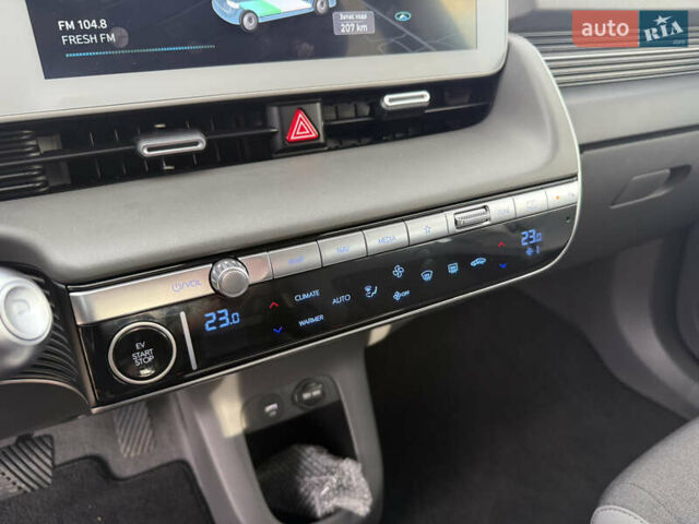 Білий Хендай Ioniq 5, об'ємом двигуна 0 л та пробігом 17 тис. км за 26500 $, фото 44 на Automoto.ua