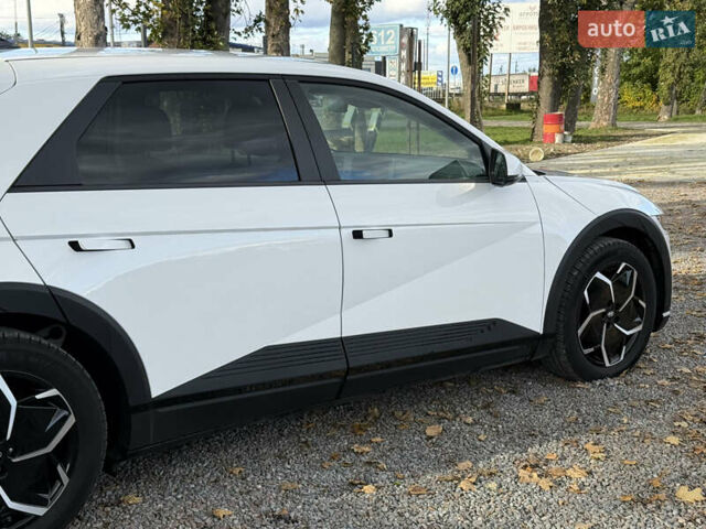 Білий Хендай Ioniq 5, об'ємом двигуна 0 л та пробігом 17 тис. км за 26500 $, фото 22 на Automoto.ua