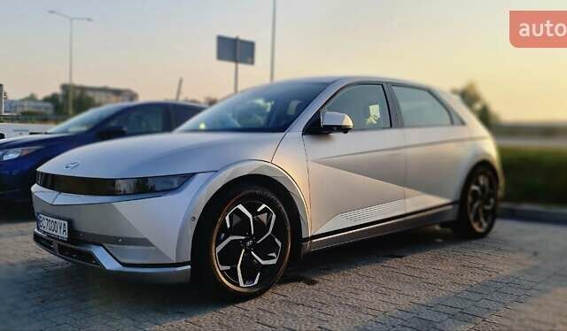 Бежевый Хендай Ioniq 5, объемом двигателя 0 л и пробегом 48 тыс. км за 31200 $, фото 14 на Automoto.ua