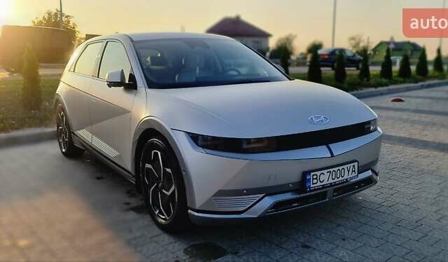 Бежевий Хендай Ioniq 5, об'ємом двигуна 0 л та пробігом 49 тис. км за 30500 $, фото 3 на Automoto.ua
