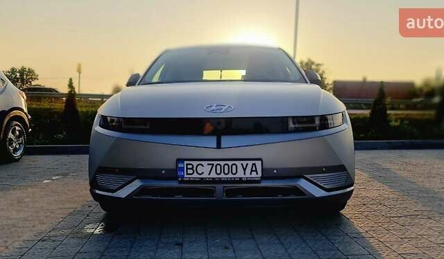 Бежевий Хендай Ioniq 5, об'ємом двигуна 0 л та пробігом 49 тис. км за 30500 $, фото 26 на Automoto.ua