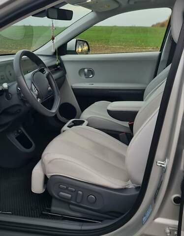 Бежевий Хендай Ioniq 5, об'ємом двигуна 0 л та пробігом 49 тис. км за 30500 $, фото 72 на Automoto.ua