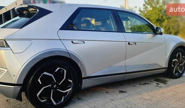 Бежевый Хендай Ioniq 5, объемом двигателя 0 л и пробегом 48 тыс. км за 31200 $, фото 27 на Automoto.ua