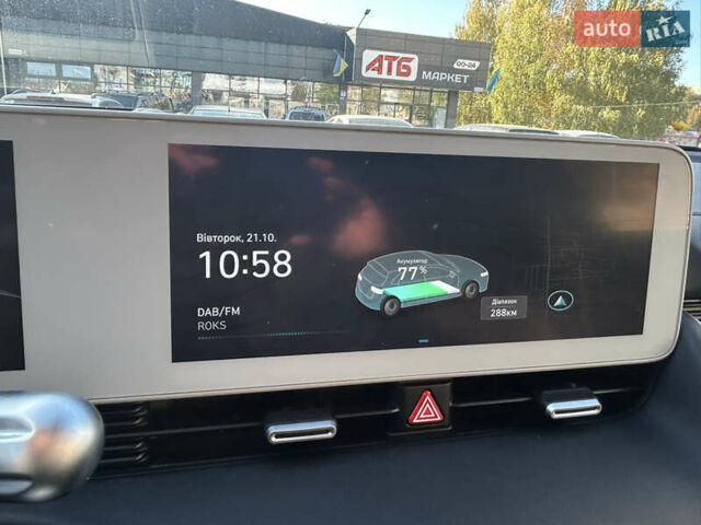 Черный Хендай Ioniq 5, объемом двигателя 0 л и пробегом 101 тыс. км за 28000 $, фото 11 на Automoto.ua