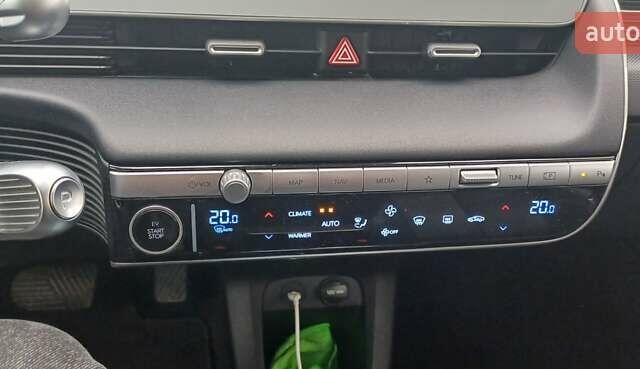 Черный Хендай Ioniq 5, объемом двигателя 0 л и пробегом 55 тыс. км за 26900 $, фото 27 на Automoto.ua