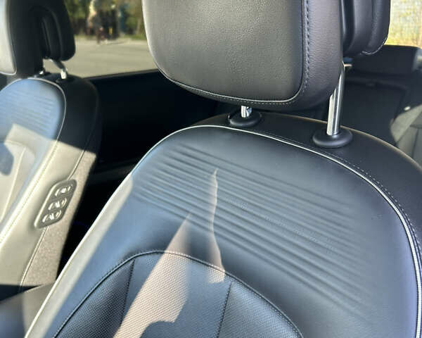 Черный Хендай Ioniq 5, объемом двигателя 0 л и пробегом 101 тыс. км за 28000 $, фото 14 на Automoto.ua