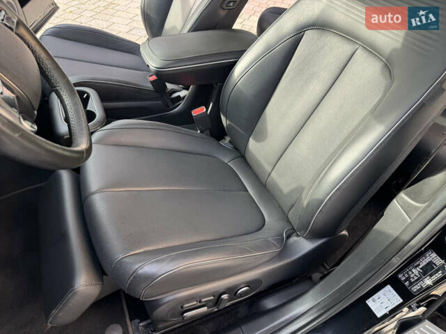 Черный Хендай Ioniq 5, объемом двигателя 0 л и пробегом 160 тыс. км за 22999 $, фото 36 на Automoto.ua