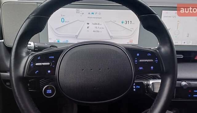 Черный Хендай Ioniq 5, объемом двигателя 0 л и пробегом 55 тыс. км за 26900 $, фото 20 на Automoto.ua