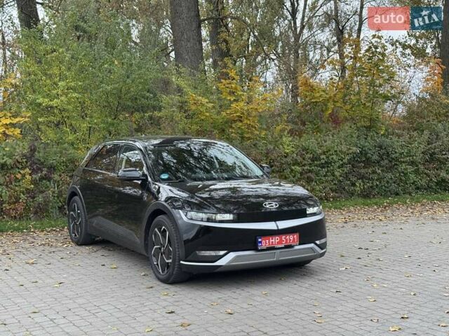 Черный Хендай Ioniq 5, объемом двигателя 0 л и пробегом 87 тыс. км за 25700 $, фото 6 на Automoto.ua