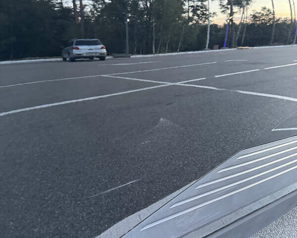 Чорний Хендай Ioniq 5, об'ємом двигуна 0 л та пробігом 72 тис. км за 27000 $, фото 19 на Automoto.ua