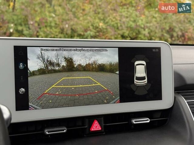 Черный Хендай Ioniq 5, объемом двигателя 0 л и пробегом 87 тыс. км за 25700 $, фото 24 на Automoto.ua