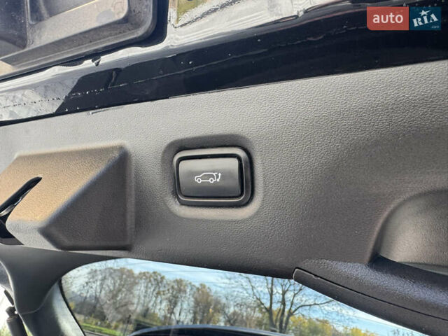 Черный Хендай Ioniq 5, объемом двигателя 0 л и пробегом 160 тыс. км за 22999 $, фото 20 на Automoto.ua