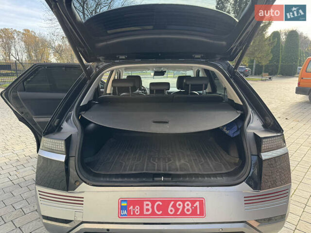 Черный Хендай Ioniq 5, объемом двигателя 0 л и пробегом 160 тыс. км за 22999 $, фото 18 на Automoto.ua