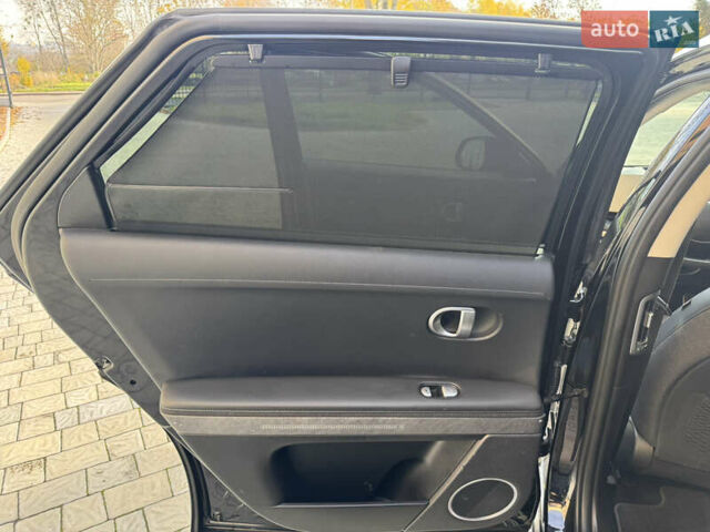 Черный Хендай Ioniq 5, объемом двигателя 0 л и пробегом 160 тыс. км за 22999 $, фото 16 на Automoto.ua