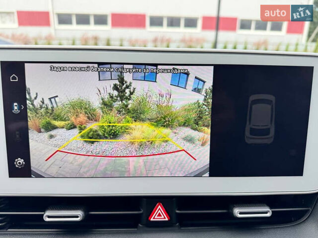 Черный Хендай Ioniq 5, объемом двигателя 0 л и пробегом 113 тыс. км за 24995 $, фото 44 на Automoto.ua