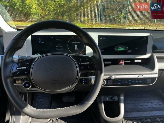 Чорний Хендай Ioniq 5, об'ємом двигуна 0 л та пробігом 28 тис. км за 28500 $, фото 7 на Automoto.ua