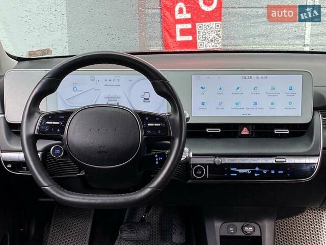 Черный Хендай Ioniq 5, объемом двигателя 0 л и пробегом 22 тыс. км за 28999 $, фото 18 на Automoto.ua