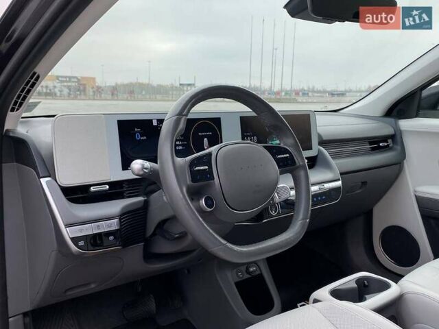 Чорний Хендай Ioniq 5, об'ємом двигуна 0 л та пробігом 34 тис. км за 25990 $, фото 16 на Automoto.ua
