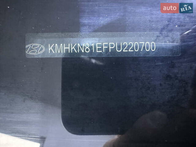 Черный Хендай Ioniq 5, объемом двигателя 0 л и пробегом 156 тыс. км за 22999 $, фото 50 на Automoto.ua