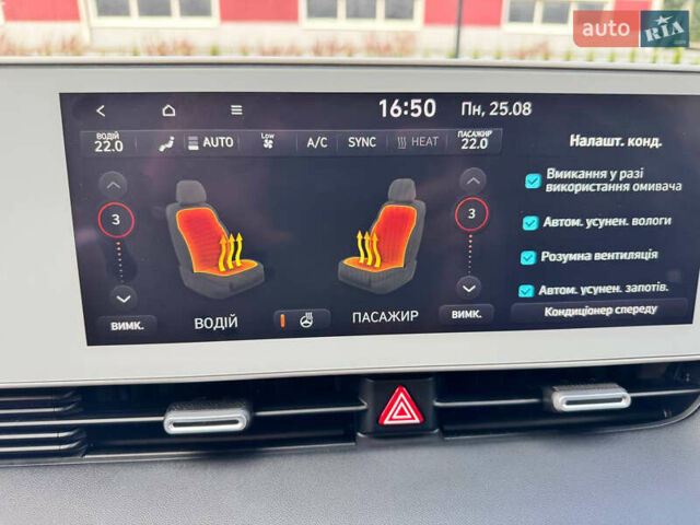 Черный Хендай Ioniq 5, объемом двигателя 0 л и пробегом 113 тыс. км за 24995 $, фото 43 на Automoto.ua