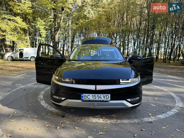 Черный Хендай Ioniq 5, объемом двигателя 0 л и пробегом 33 тыс. км за 25999 $, фото 6 на Automoto.ua