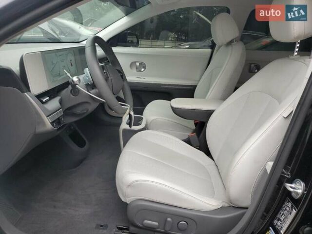 Черный Хендай Ioniq 5, объемом двигателя 0 л и пробегом 59 тыс. км за 12000 $, фото 6 на Automoto.ua
