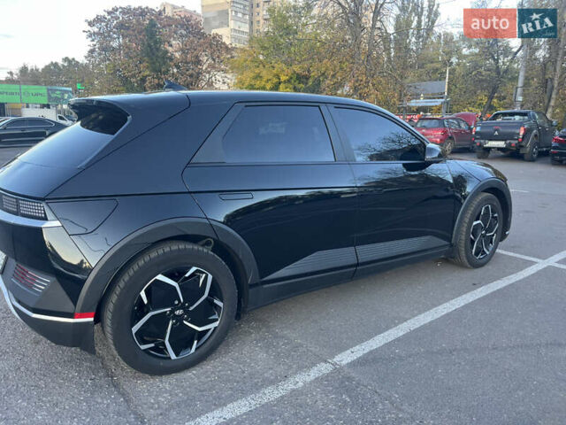 Черный Хендай Ioniq 5, объемом двигателя 0 л и пробегом 45 тыс. км за 24500 $, фото 32 на Automoto.ua