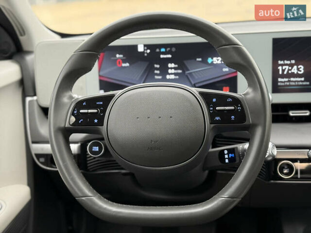 Чорний Хендай Ioniq 5, об'ємом двигуна 0 л та пробігом 120 тис. км за 23777 $, фото 38 на Automoto.ua
