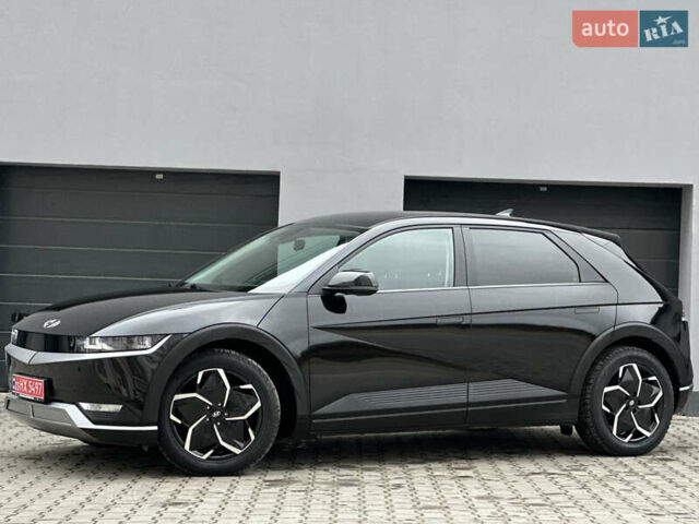Черный Хендай Ioniq 5, объемом двигателя 0 л и пробегом 156 тыс. км за 22999 $, фото 13 на Automoto.ua
