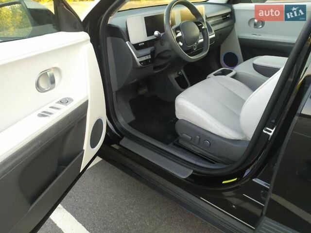 Чорний Хендай Ioniq 5, об'ємом двигуна 0 л та пробігом 34 тис. км за 27500 $, фото 27 на Automoto.ua