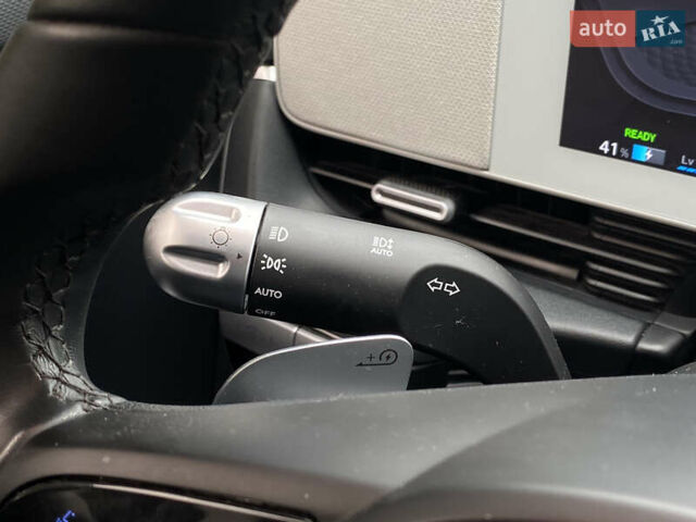 Черный Хендай Ioniq 5, объемом двигателя 0 л и пробегом 54 тыс. км за 28500 $, фото 37 на Automoto.ua