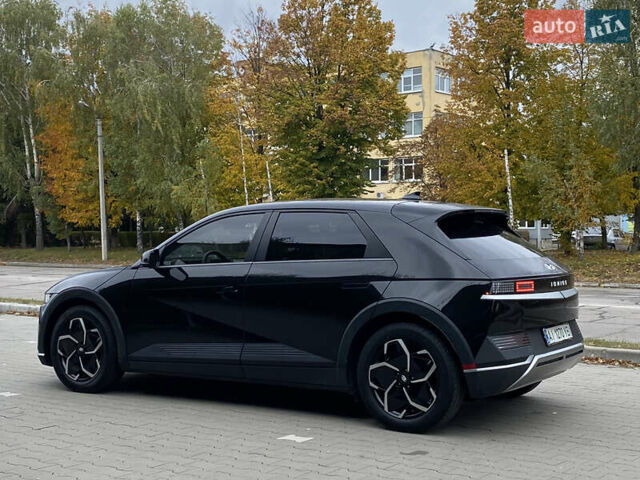 Черный Хендай Ioniq 5, объемом двигателя 0 л и пробегом 54 тыс. км за 28500 $, фото 4 на Automoto.ua
