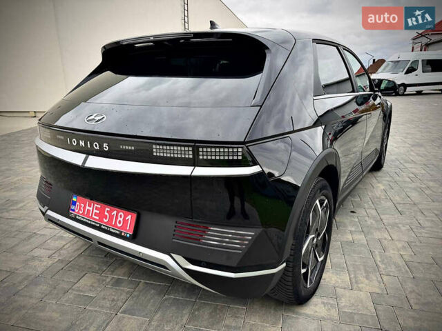 Черный Хендай Ioniq 5, объемом двигателя 0 л и пробегом 113 тыс. км за 24995 $, фото 6 на Automoto.ua