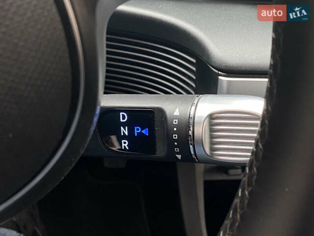 Черный Хендай Ioniq 5, объемом двигателя 0 л и пробегом 54 тыс. км за 28500 $, фото 28 на Automoto.ua