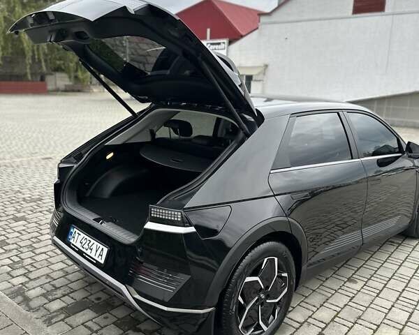 Черный Хендай Ioniq 5, объемом двигателя 0 л и пробегом 70 тыс. км за 23500 $, фото 21 на Automoto.ua