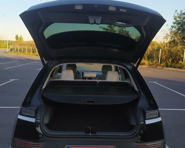Чорний Хендай Ioniq 5, об'ємом двигуна 0 л та пробігом 34 тис. км за 27500 $, фото 41 на Automoto.ua