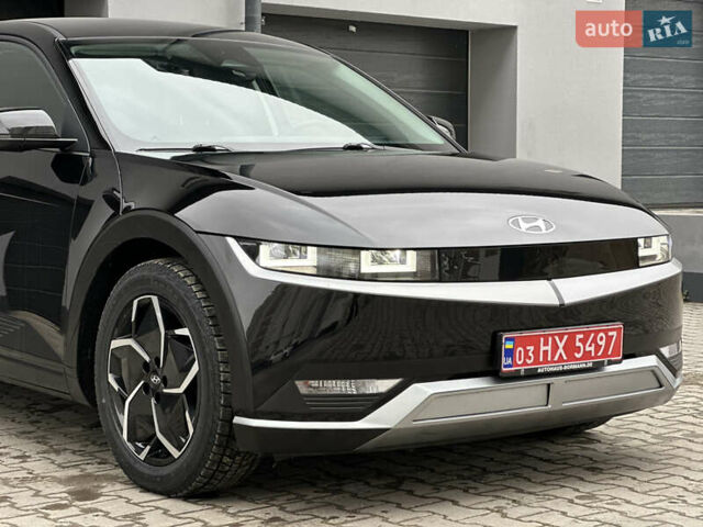 Черный Хендай Ioniq 5, объемом двигателя 0 л и пробегом 156 тыс. км за 22999 $, фото 7 на Automoto.ua