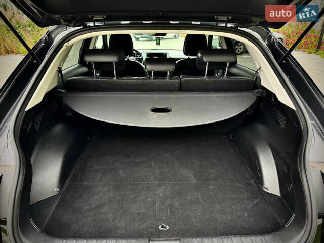 Черный Хендай Ioniq 5, объемом двигателя 0 л и пробегом 113 тыс. км за 24995 $, фото 48 на Automoto.ua