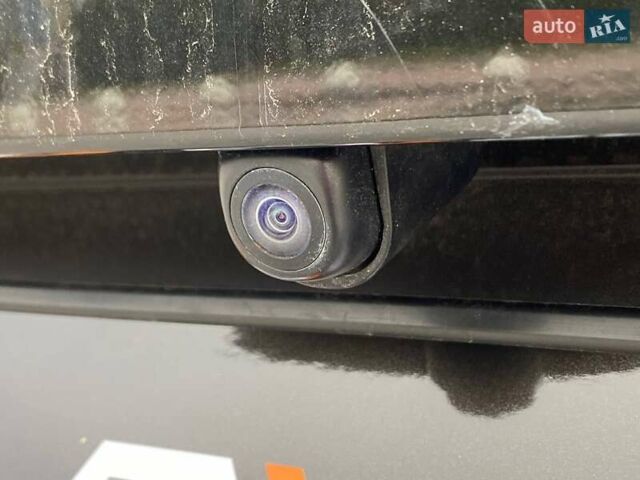 Чорний Хендай Ioniq 5, об'ємом двигуна 0 л та пробігом 34 тис. км за 25990 $, фото 5 на Automoto.ua