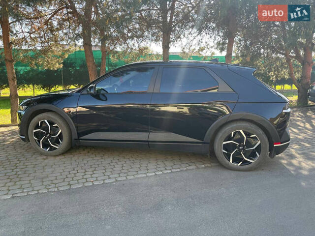 Черный Хендай Ioniq 5, объемом двигателя 0 л и пробегом 45 тыс. км за 24600 $, фото 4 на Automoto.ua