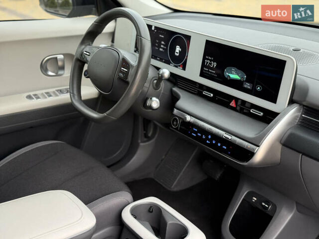 Чорний Хендай Ioniq 5, об'ємом двигуна 0 л та пробігом 120 тис. км за 23777 $, фото 36 на Automoto.ua
