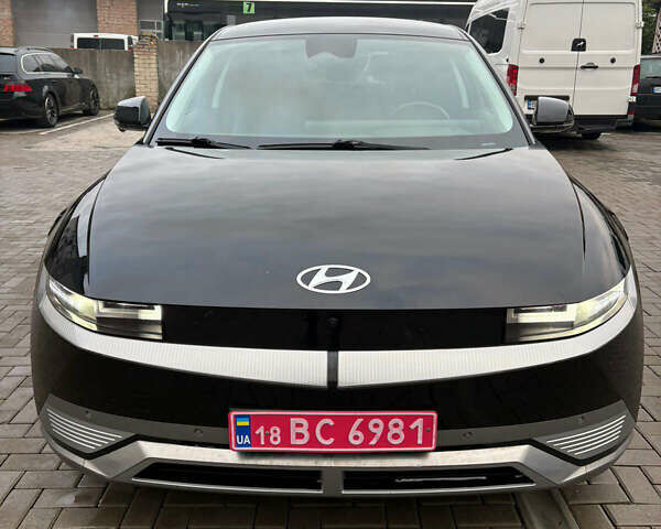 Чорний Хендай Ioniq 5, об'ємом двигуна 0 л та пробігом 160 тис. км за 20300 $, фото 2 на Automoto.ua