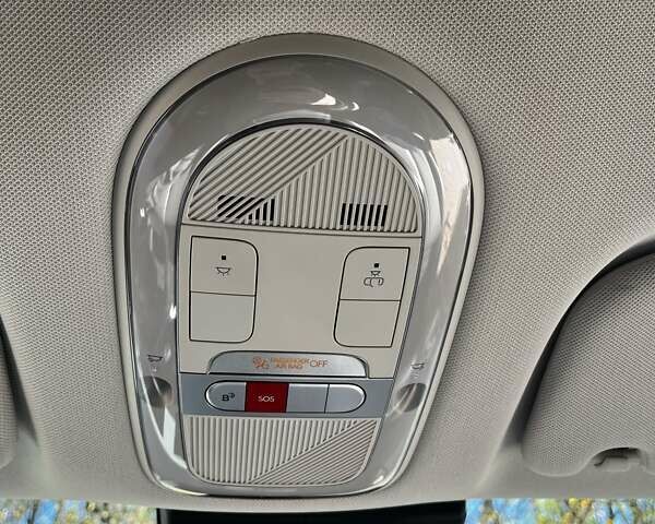 Чорний Хендай Ioniq 5, об'ємом двигуна 0 л та пробігом 28 тис. км за 28500 $, фото 9 на Automoto.ua